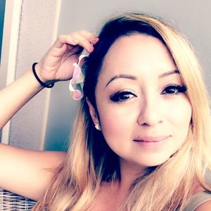 Meet your Posher, Charon